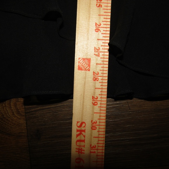 Express Black Dress Flower Design Size 6 - Picture 2 of 8